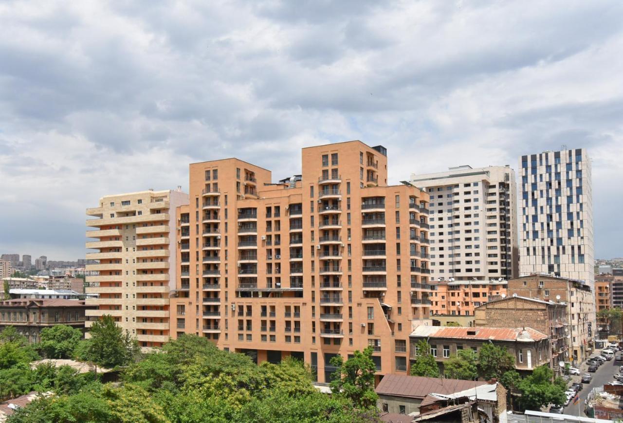 Апартаменты Yerevan4you Terrace Экстерьер фото